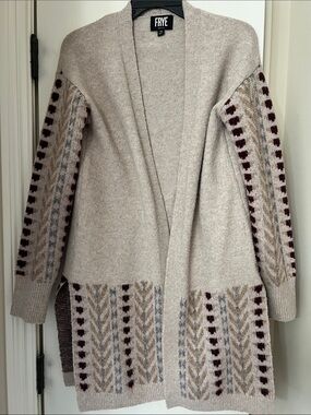 Frye. Women’s XS beautiful sweater